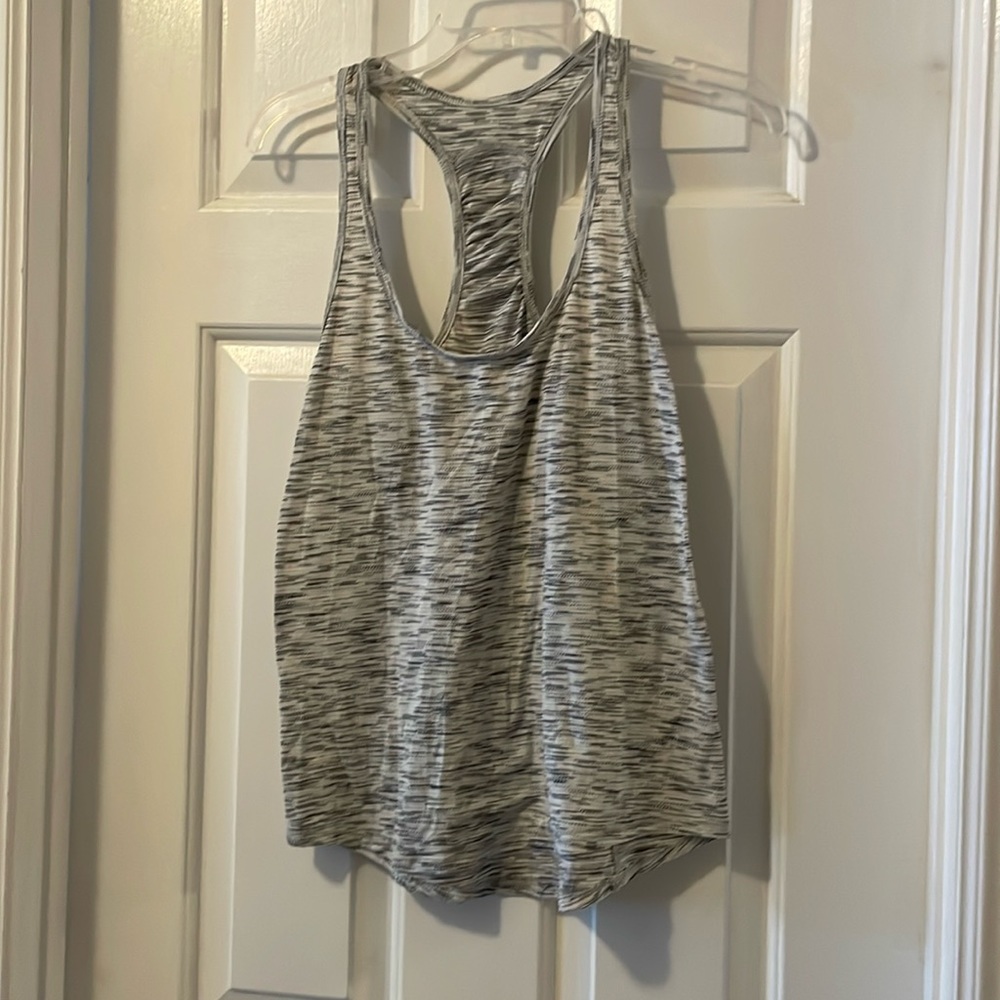 Women’s  Lululemon Razorback Tank